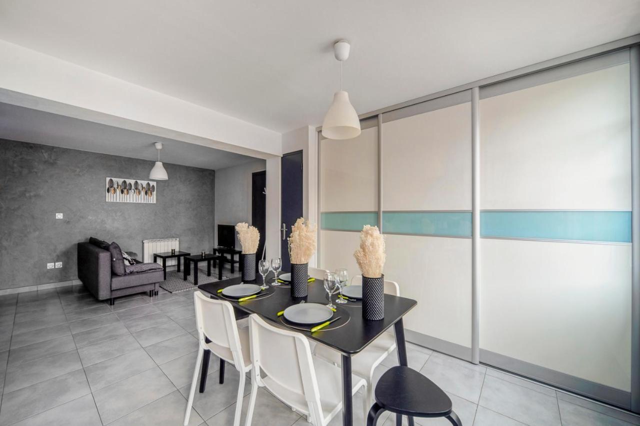 La Chalaronne - Appartement Au Coeur De La Cite Medievale Châtillon-sur-Chalaronne Exterior photo