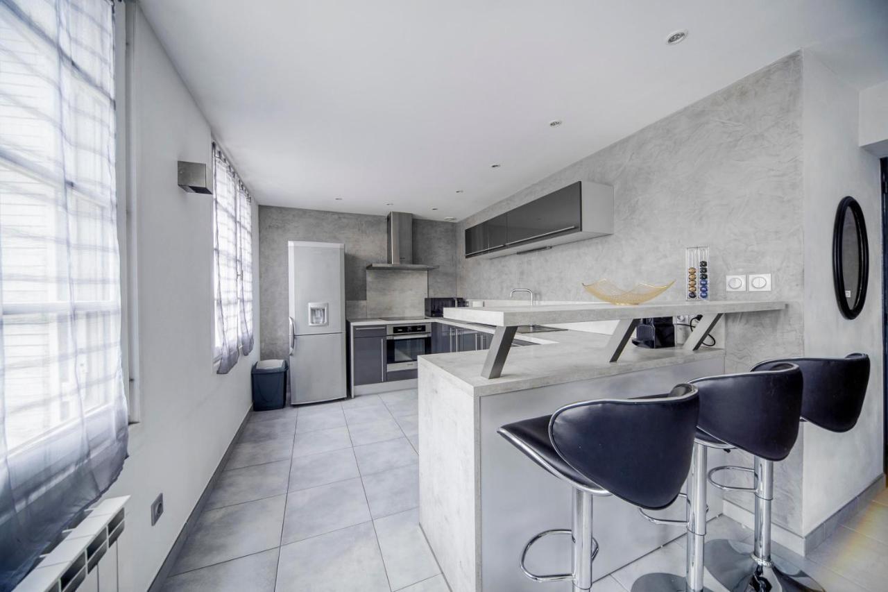 La Chalaronne - Appartement Au Coeur De La Cite Medievale Châtillon-sur-Chalaronne Exterior photo