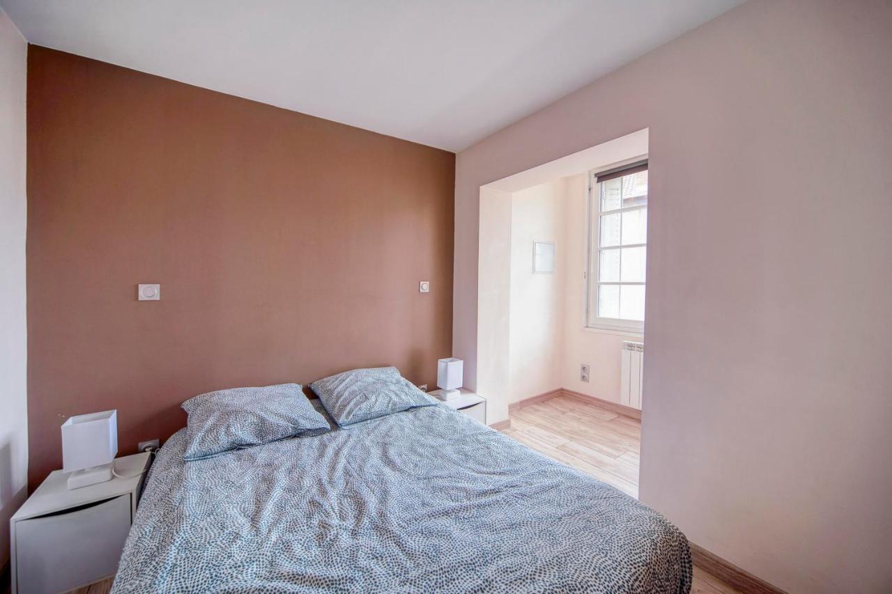 La Chalaronne - Appartement Au Coeur De La Cite Medievale Châtillon-sur-Chalaronne Exterior photo
