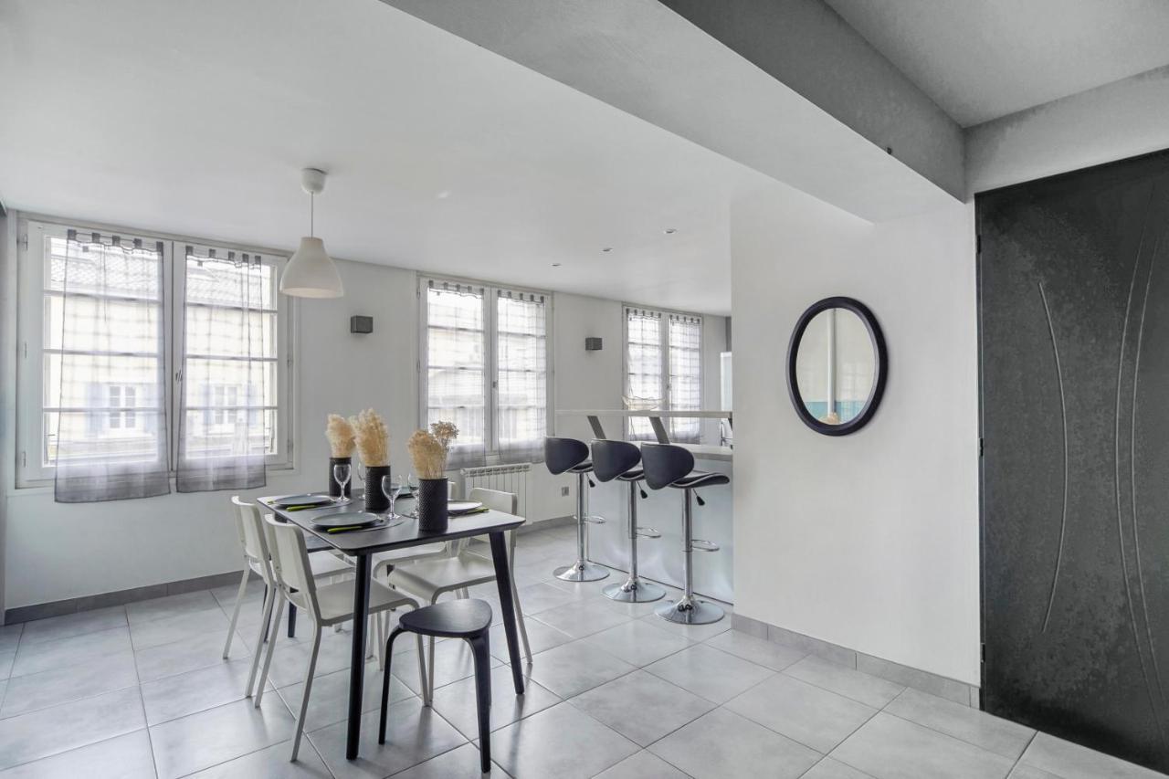 La Chalaronne - Appartement Au Coeur De La Cite Medievale Châtillon-sur-Chalaronne Exterior photo